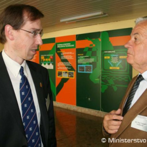 Mapovanie nedávnej minulosti