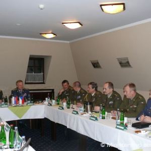 Náčelníci generálnych štábov sa stretli v Buchloviciach