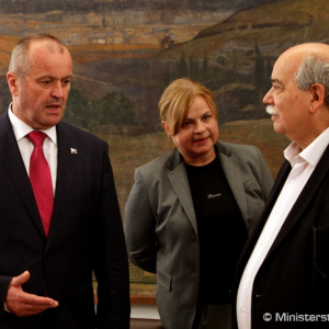 Minister Gajdoš rokoval s gréckym ministrom Kammenosom, otvoril aj Priemyselný deň za účasti výrobcov slovenského obranného priemyslu