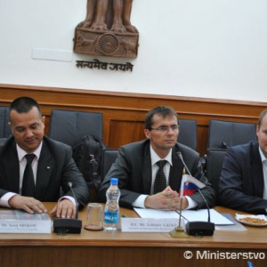 Rokovanie s indickým štátnym ministrom obrany