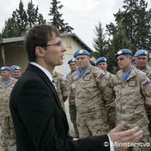 Pri neformálnych rozhovoroch so slovenskými vojakmi