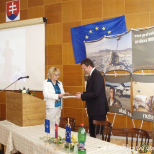 Minister obrany v najväčšej strednej škole na Slovensku