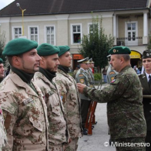 Príslušníci ozbrojených síl SR zo štyroch misií si prevzali medaily