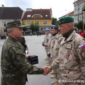 Príslušníci ozbrojených síl SR zo štyroch misií si prevzali medaily