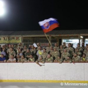 Afganský zápisník - časť 5. - Vojaci v Kandaháre zachránili česť slovenského hokeja
