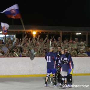 Afganský zápisník - časť 5. - Vojaci v Kandaháre zachránili česť slovenského hokeja